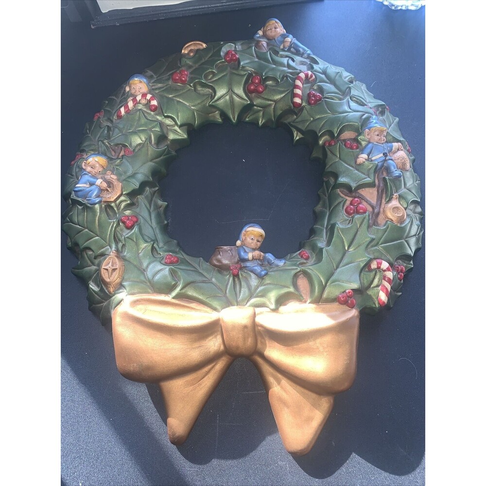 Vintage Ceramic Elf Christmas Wreath Red Holly Berry Ribbon